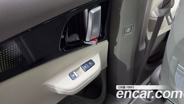 Kia Carnival (IV) HEV 7seater Signature 2024 — фото 18