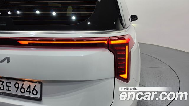 Kia Carnival (IV) HEV 7seater Signature 2024 — фото 23