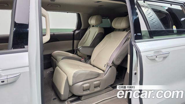Kia Carnival (IV) HEV 7seater Signature 2024 — фото 26