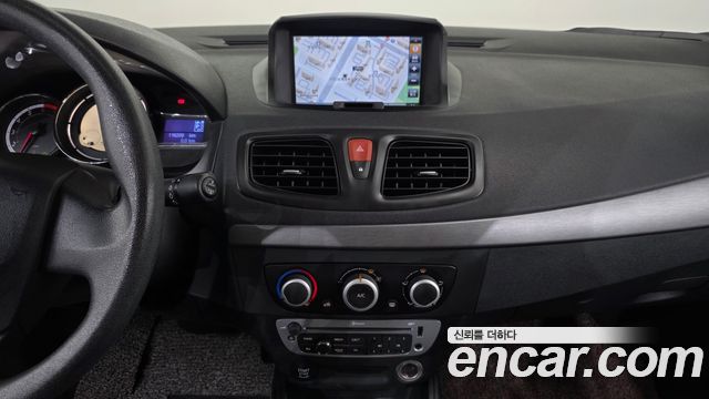 Renault Korea SM3 Neo SE 2018 — фото 14