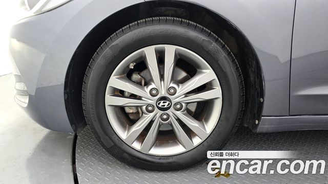 Hyundai Avante (AD) 1.6 GDI Smart Special 2017 — фото 5