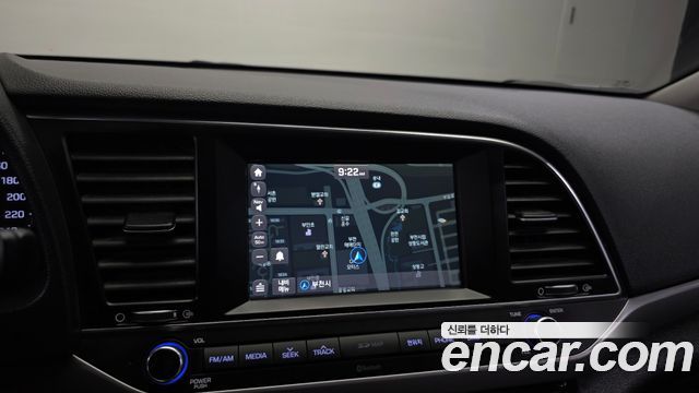 Hyundai Avante (AD) 1.6 GDI Smart Special 2017 — фото 14