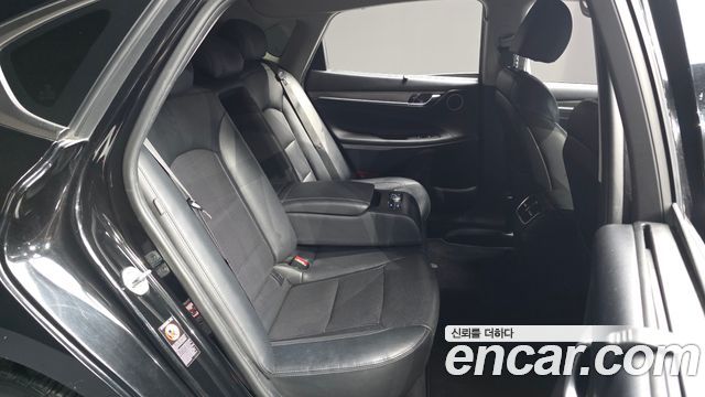 Hyundai Grandeur (IG) 3.0 Exclusive 2017 — фото 12