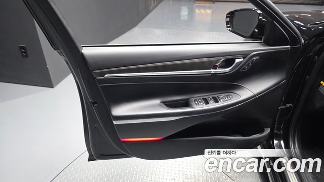 Hyundai Grandeur (IG) 3.0 Exclusive 2017 — фото 24