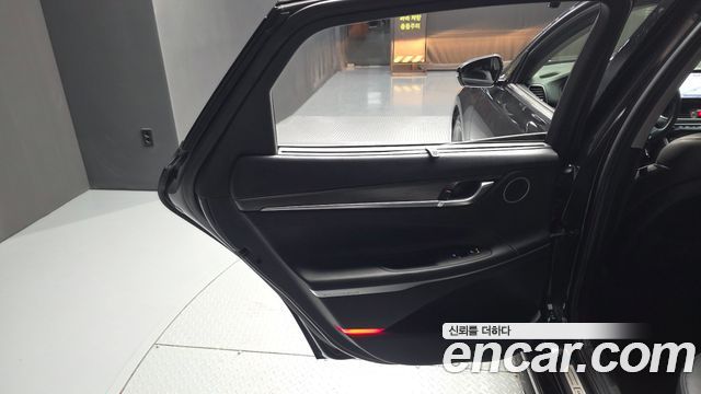 Hyundai Grandeur (IG) 3.0 Exclusive 2017 — фото 25