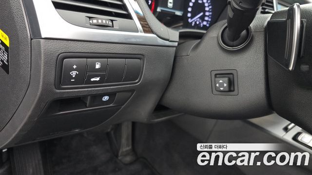 Genesis G80 3.3 GDI AWD Luxury 2017 — фото 18