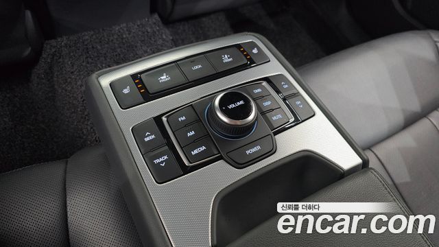 Genesis G80 3.3 GDI AWD Luxury 2017 — фото 29