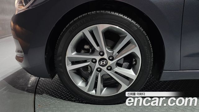 Hyundai Avante (AD) 1.6 GDI Value Plus 2018 — фото 5
