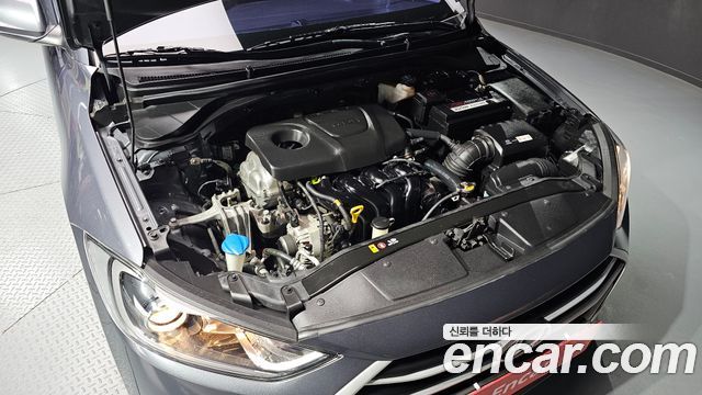 Hyundai Avante (AD) 1.6 GDI Value Plus 2018 — фото 6