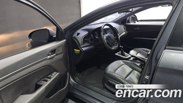 Hyundai Avante (AD) 1.6 GDI Value Plus 2018 — фото 10
