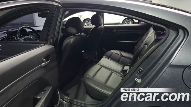 Hyundai Avante (AD) 1.6 GDI Value Plus 2018 — фото 15