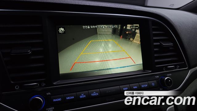 Hyundai Avante (AD) 1.6 GDI Value Plus 2018 — фото 18