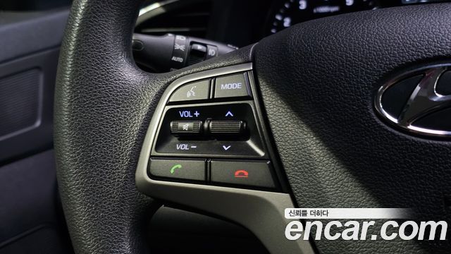 Hyundai Avante (AD) 1.6 GDI Value Plus 2018 — фото 20