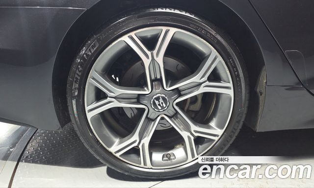 Kia Stinger 2.0 Turbo 2WD Platinum 2018 — фото 5
