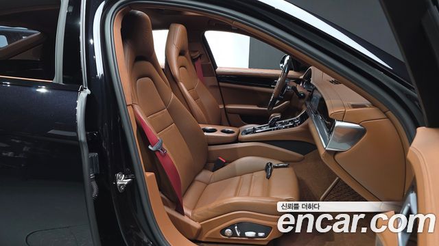 Porsche Panamera (971) 3.0 AWD 2020 — фото 32