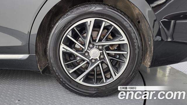 Hyundai Grandeur (IG) 2.5 Premium Choice 2021 — фото 5