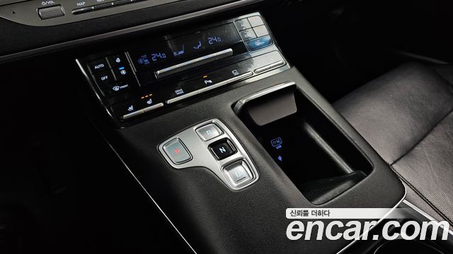 Hyundai Grandeur (IG) 2.5 Premium Choice 2021 — фото 9