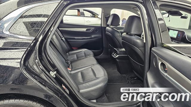 Hyundai Grandeur (IG) 2.5 Premium Choice 2021 — фото 11