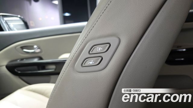 Kia Carnival Gasoline 7-Seater Limousine President 2020 — фото 38