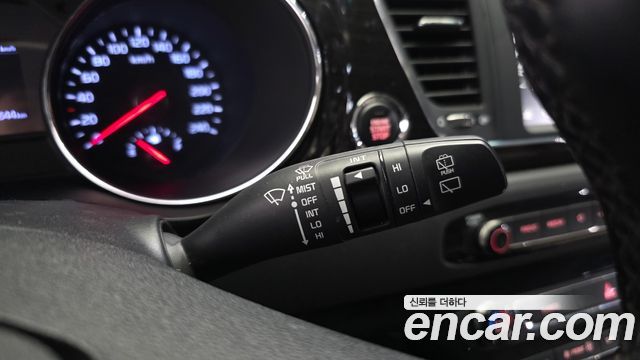 Kia Carnival Gasoline 7-Seater Limousine President 2020 — фото 41