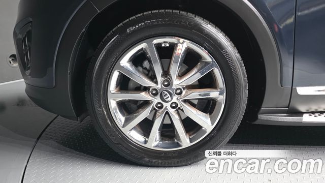 Kia Sorento Diesel 2.2 2WD Noblesse Special 2017 — фото 5