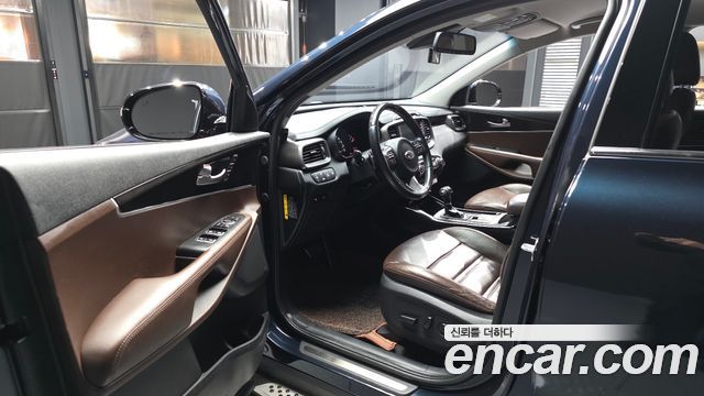 Kia Sorento Diesel 2.2 2WD Noblesse Special 2017 — фото 10