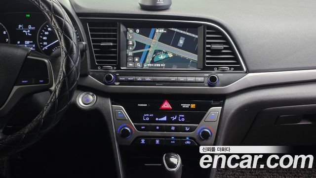 Hyundai Avante (AD) 1.6 GDI Smart 2018 — фото 14