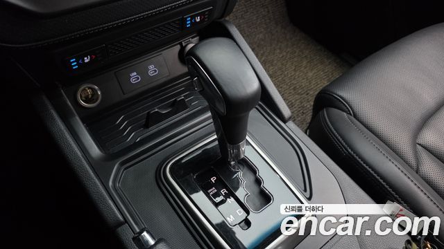 KG Mobility (SsangYong) Rexton Sports Khan Diesel 2.2 4WD Culman Prestige 2024 — фото 9