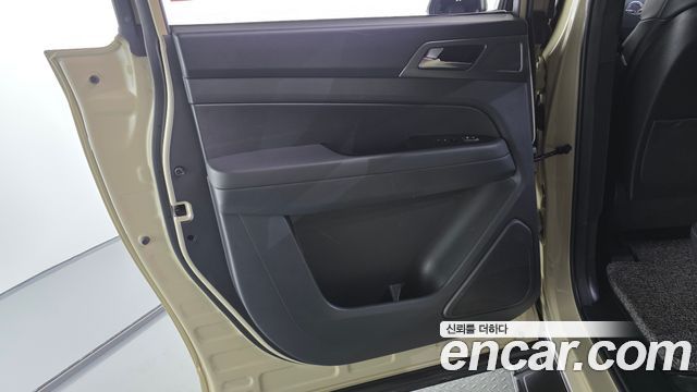 KG Mobility (SsangYong) Rexton Sports Khan Diesel 2.2 4WD Culman Prestige 2024 — фото 25