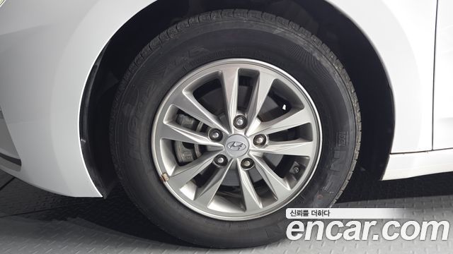 Hyundai Avante (AD) 1.6 Smart 2020 — фото 5
