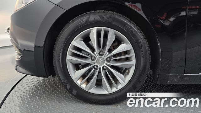 Hyundai Grandeur (HG) HG240 Modern Collection 2017 — фото 5