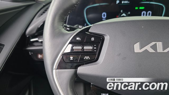 Kia Niro Prestige 2022 — фото 16