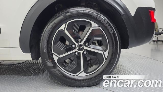 Kia Niro Prestige 2022 — фото 21
