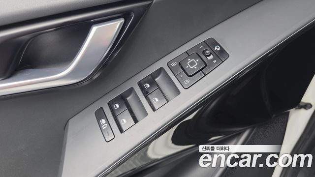 Kia Niro Prestige 2022 — фото 27