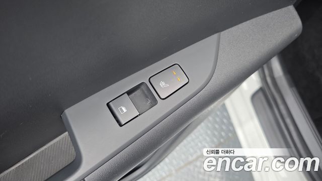 Kia Niro Prestige 2022 — фото 28