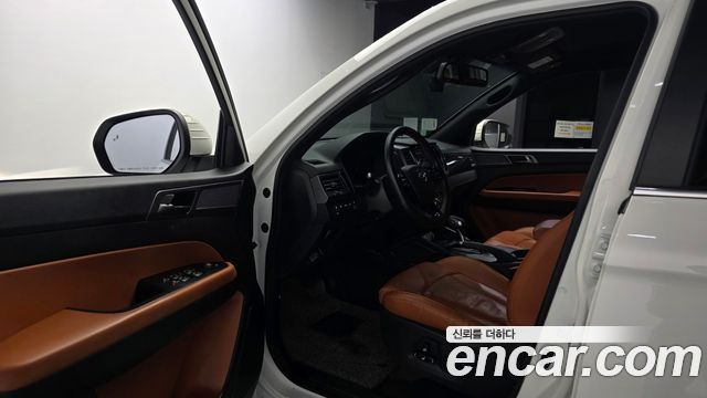 KG Mobility (SsangYong) Rexton Sports Khan Diesel 2.2 4WD Noblesse 2023 — фото 10
