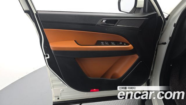 KG Mobility (SsangYong) Rexton Sports Khan Diesel 2.2 4WD Noblesse 2023 — фото 24
