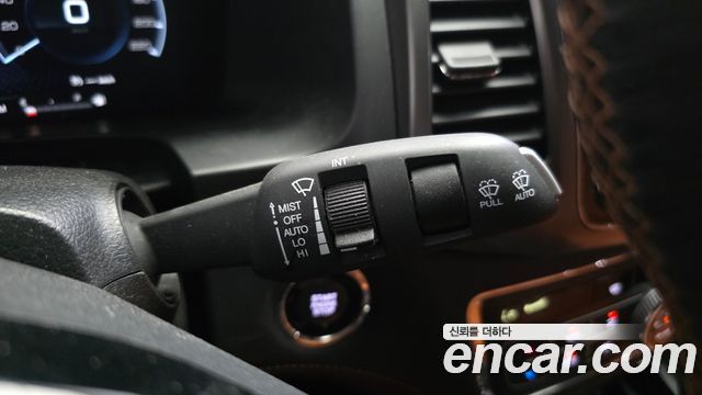 KG Mobility (SsangYong) Rexton Sports Khan Diesel 2.2 4WD Noblesse 2023 — фото 32