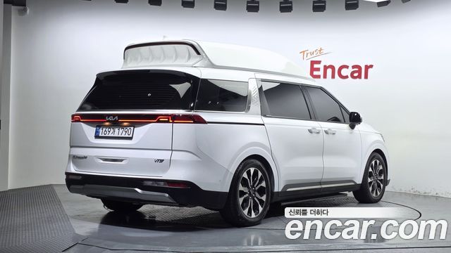 Kia Carnival (IV) Gasoline 9-seater Limousine(Special vehicle) 2022 — фото 2