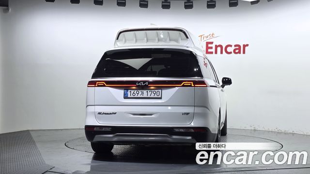 Kia Carnival (IV) Gasoline 9-seater Limousine(Special vehicle) 2022 — фото 4