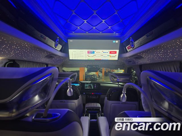 Kia Carnival (IV) Gasoline 9-seater Limousine(Special vehicle) 2022 — фото 7