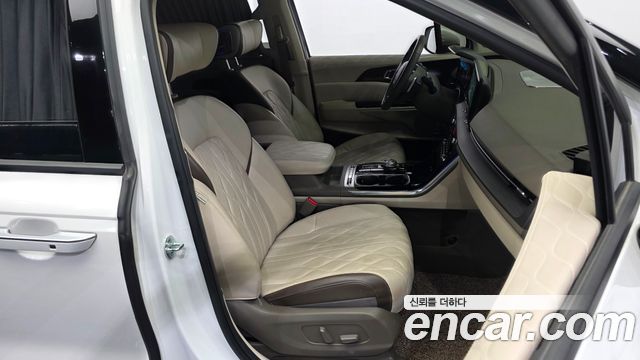 Kia Carnival (IV) Gasoline 9-seater Limousine(Special vehicle) 2022 — фото 15