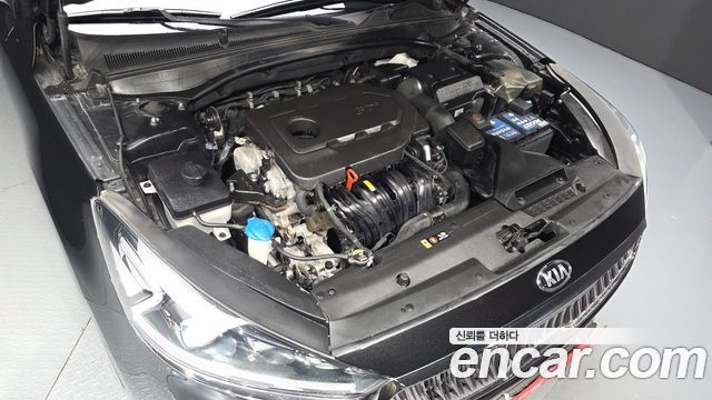 Kia K7 2.4 GDI Limited 2017 — фото 6