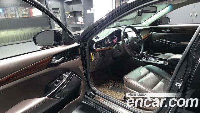 Kia K7 2.4 GDI Limited 2017 — фото 10