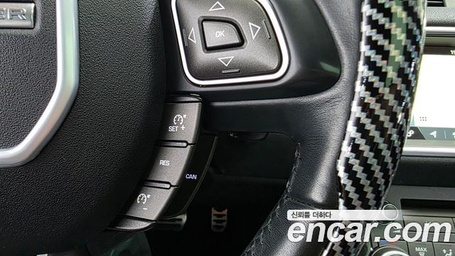 Land Rover Range Rover Evoque 2.0 TD4 SE 2018 — фото 18