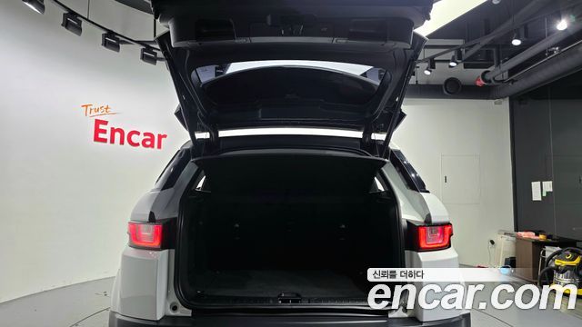 Land Rover Range Rover Evoque 2.0 TD4 SE 2018 — фото 19