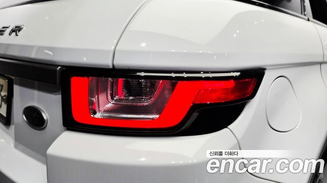 Land Rover Range Rover Evoque 2.0 TD4 SE 2018 — фото 23