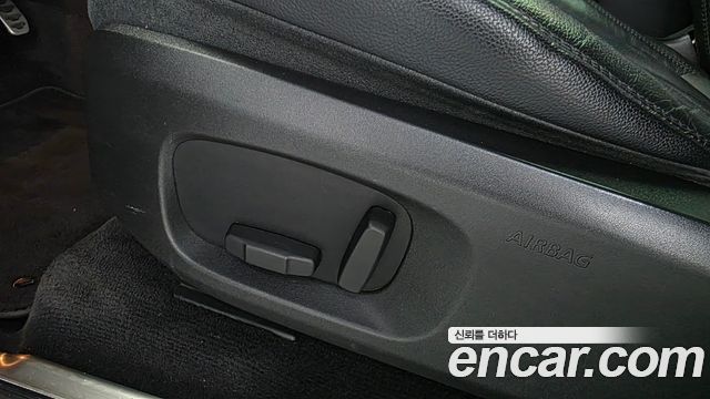Land Rover Range Rover Evoque 2.0 TD4 SE 2018 — фото 30