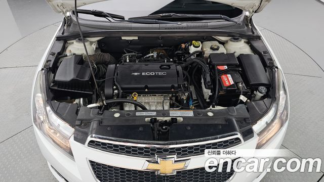 Chevrolet Cruze 5 1.8 LT+ 2012 — фото 6