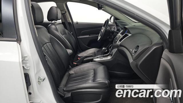 Chevrolet Cruze 5 1.8 LT+ 2012 — фото 11